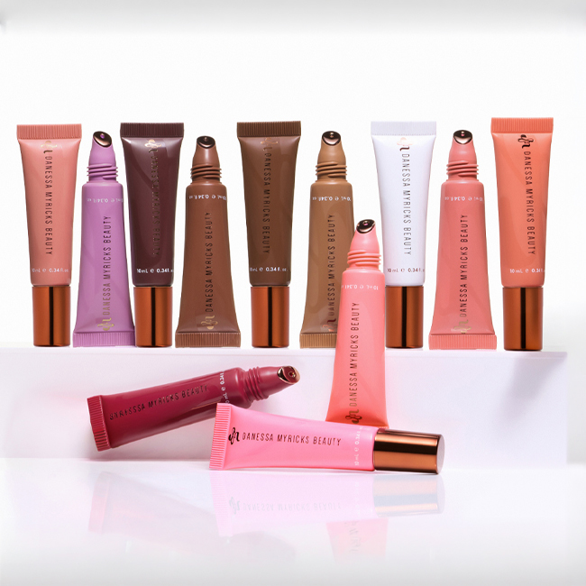 GLOSSWORK 4D ULTRA SHINE PLUMPING GLOSS