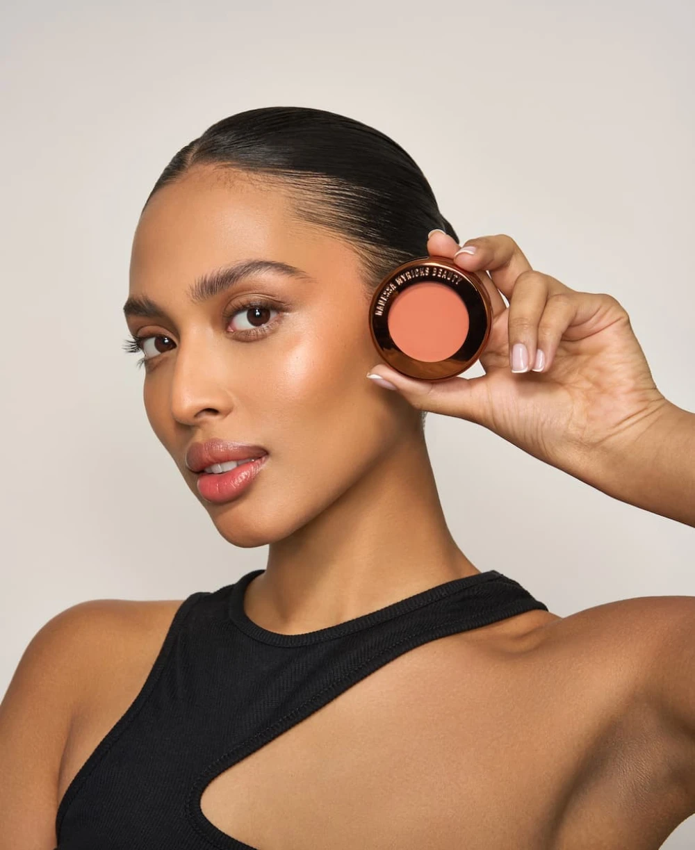 Yummy Skin Blurring Balm Powder Lowlighter