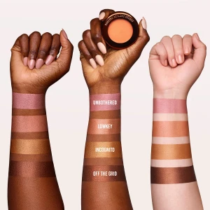 Yummy Skin Blurring Balm Powder Lowlighter Unbothered